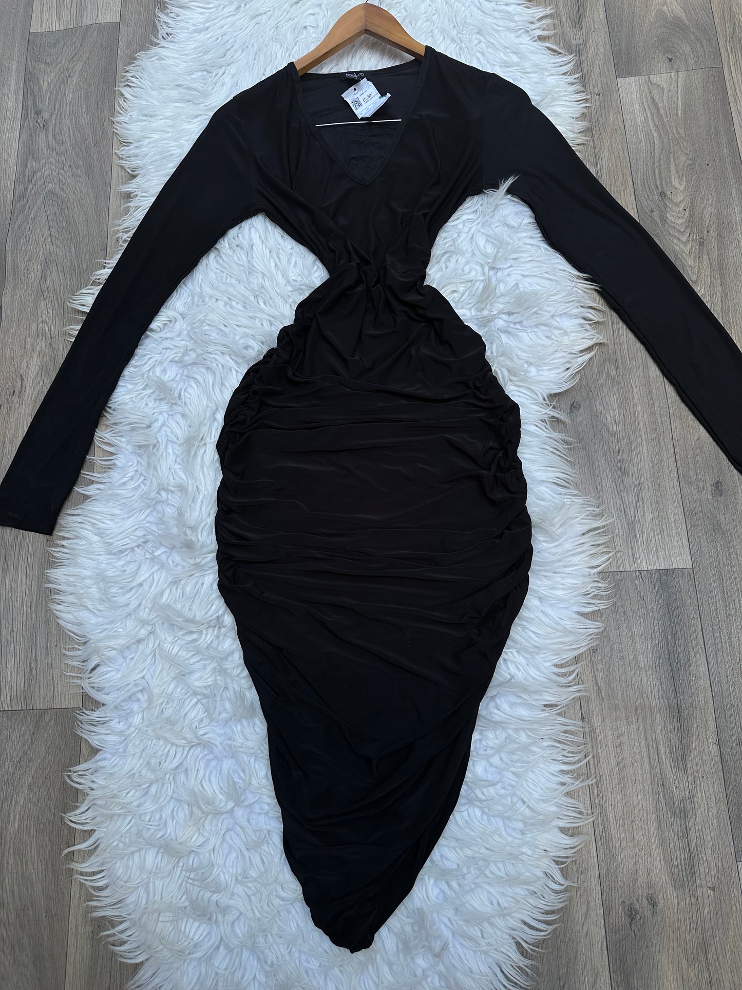 Beautiful ruched bohoo dress