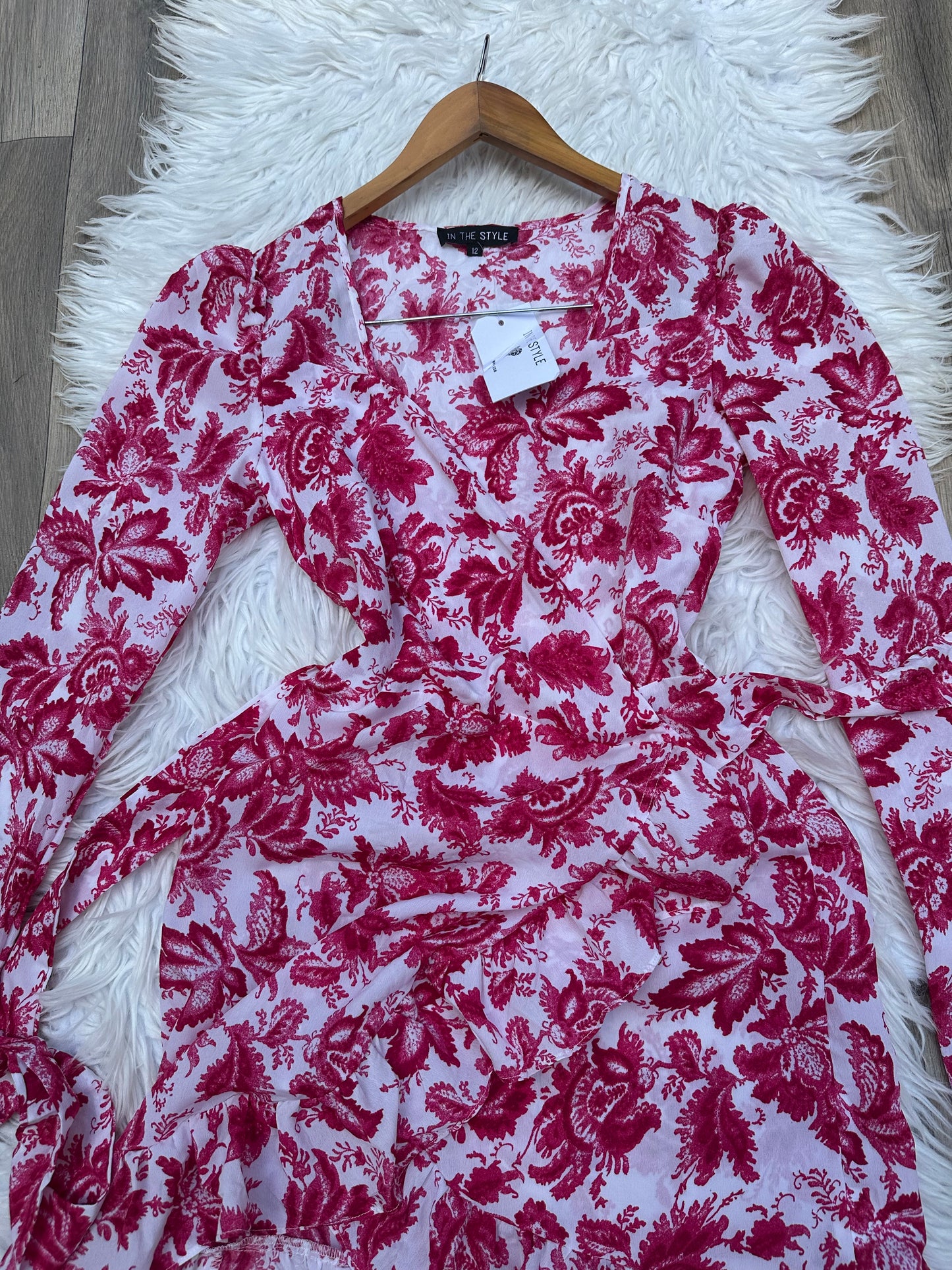New Beautiful dress short l 33’