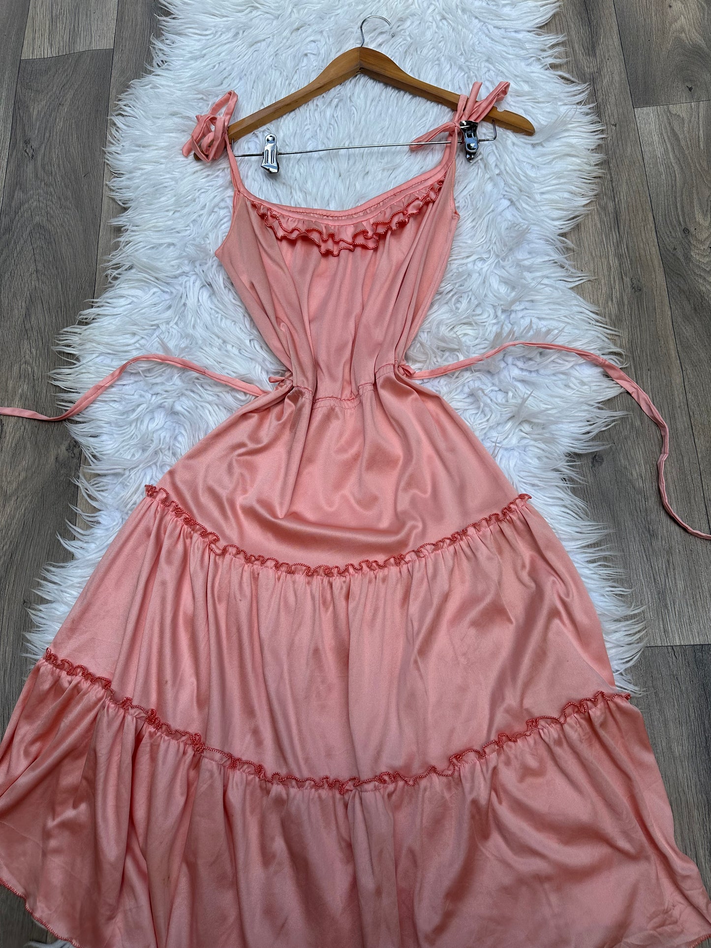 Beautiful dress(light fabric)
