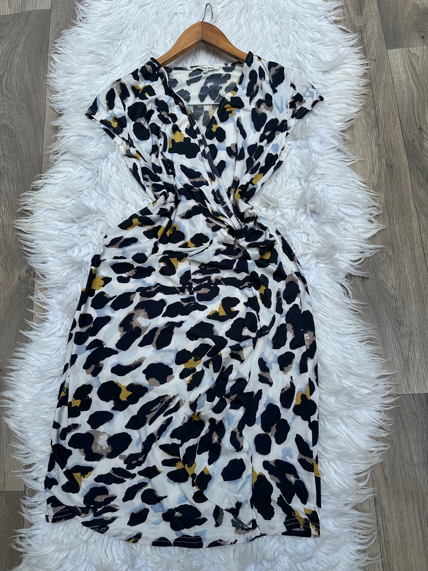 Beautiful stretchy dress